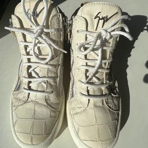 GIUUSEPPE ZANOTTI Clarabella Leather Mid-Top Sneakers